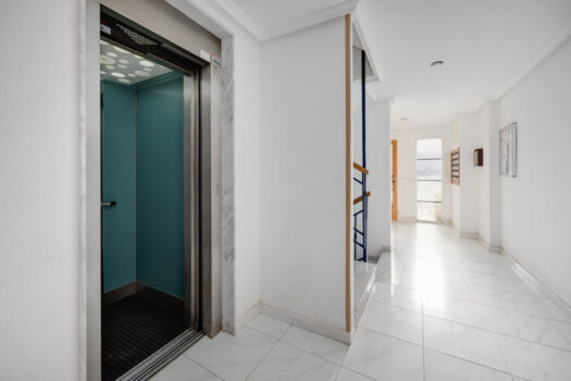 Apartmán s 1 ložnicí a výhledem na moře, 600 m od pláže – La Mata