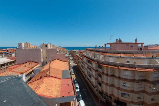 Zrekonstruovaný apartmán se 2 ložnicemi, 200 m od pláže – La Mata