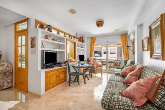 Apartmán se 2 ložnicemi a slunnou terasou v centru La Maty