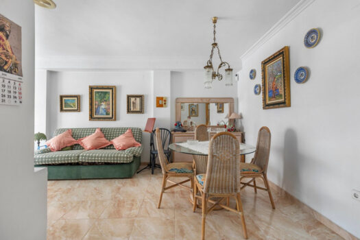 Apartmán se 2 ložnicemi a slunnou terasou v centru La Maty
