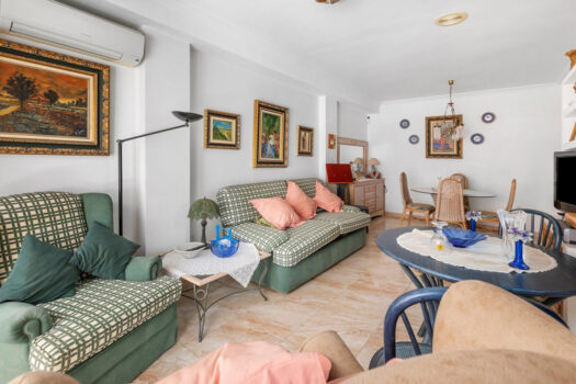 Apartmán se 2 ložnicemi a slunnou terasou v centru La Maty
