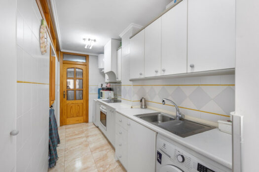 Apartmán se 2 ložnicemi a slunnou terasou v centru La Maty