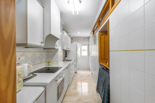Apartmán se 2 ložnicemi a slunnou terasou v centru La Maty