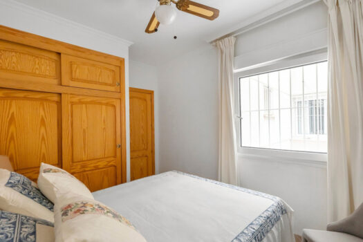 Apartmán se 2 ložnicemi a slunnou terasou v centru La Maty