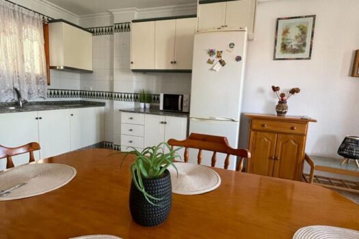 Bungalov se 3 ložnicemi a výhledem na moře, 80 m od pláže – La Mata