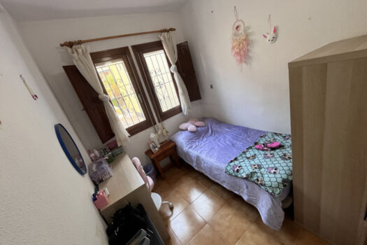Dům se 4 ložnicemi, terasou a soláriem, 400 m od pláže – La Mata