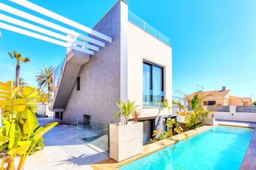 Moderní vila se 4 ložnicemi a výhledem na moře, 60 m od pláže – La Mata – foto 1