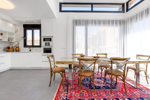 Moderní vila se 4 ložnicemi a výhledem na moře, 60 m od pláže – La Mata