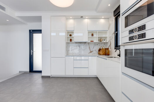 Moderní vila se 4 ložnicemi a výhledem na moře, 60 m od pláže – La Mata